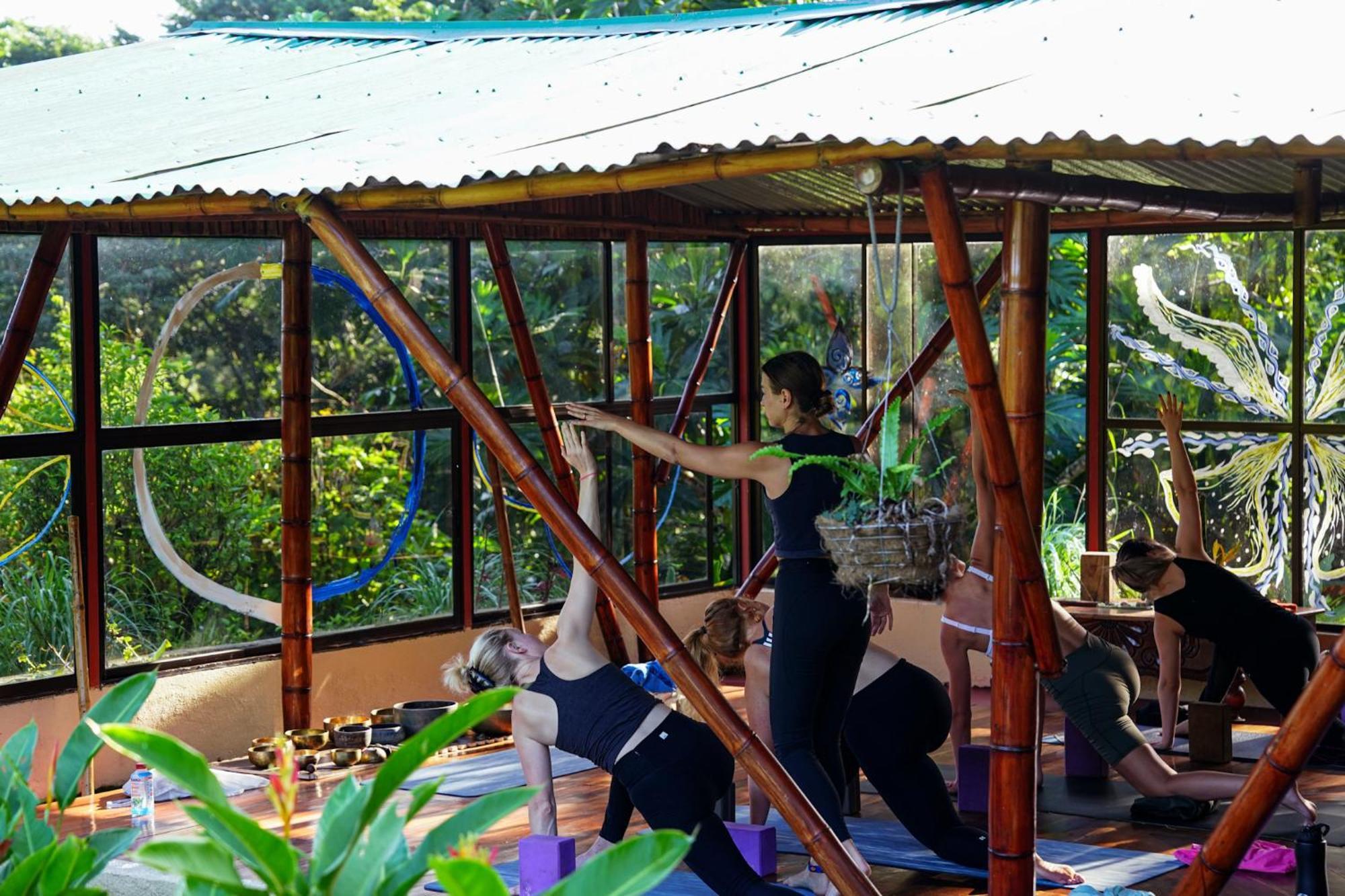 Essence Arenal Spa & Yoga El Castillo Ngoại thất bức ảnh
