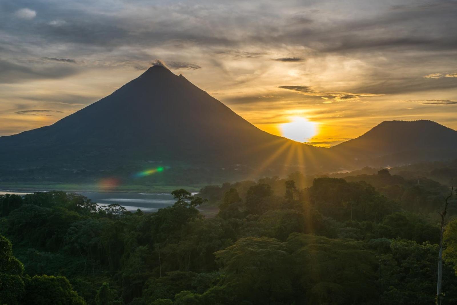 Essence Arenal Spa & Yoga El Castillo Ngoại thất bức ảnh